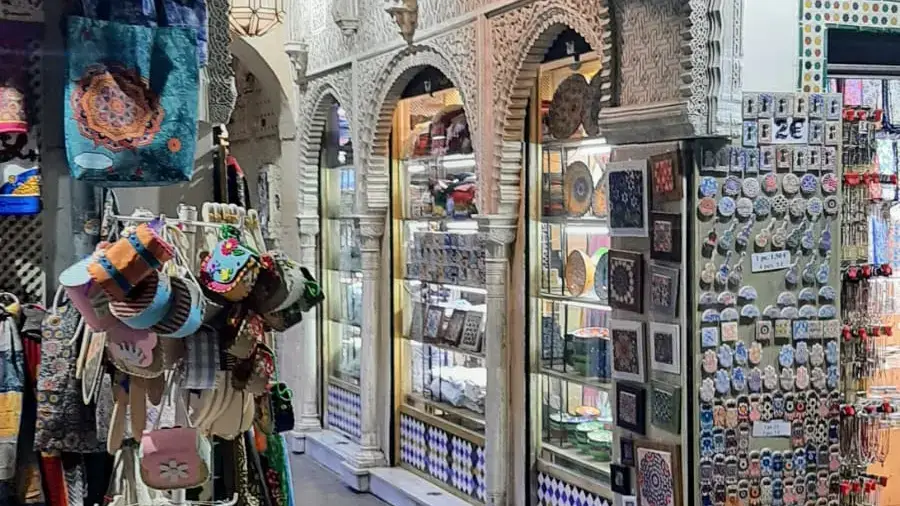 The Alcaicería, Granada