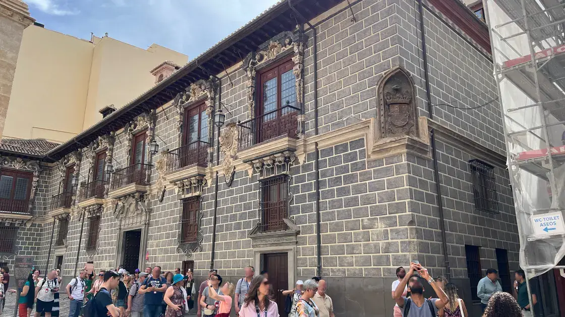 The Madraza: Granada's 14th-Century Nasrid Islamic College